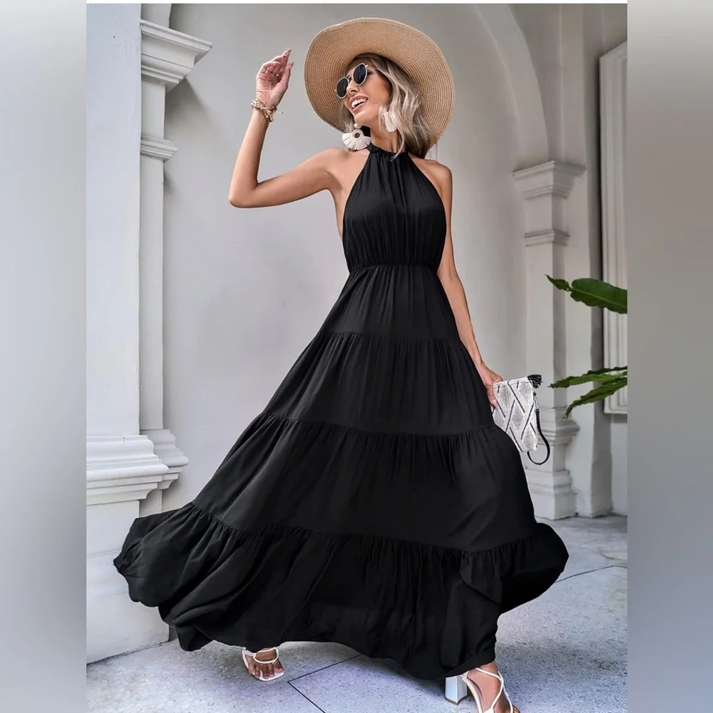 Elegant Black Halter Maxi Dress ππ₯° - Picture 7 of 8